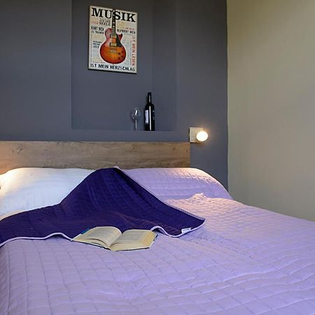 W-Tree Loft Style Apartment ブダペスト エクステリア 写真