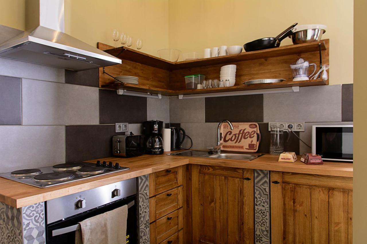 W-Tree Loft Style Apartment ブダペスト エクステリア 写真